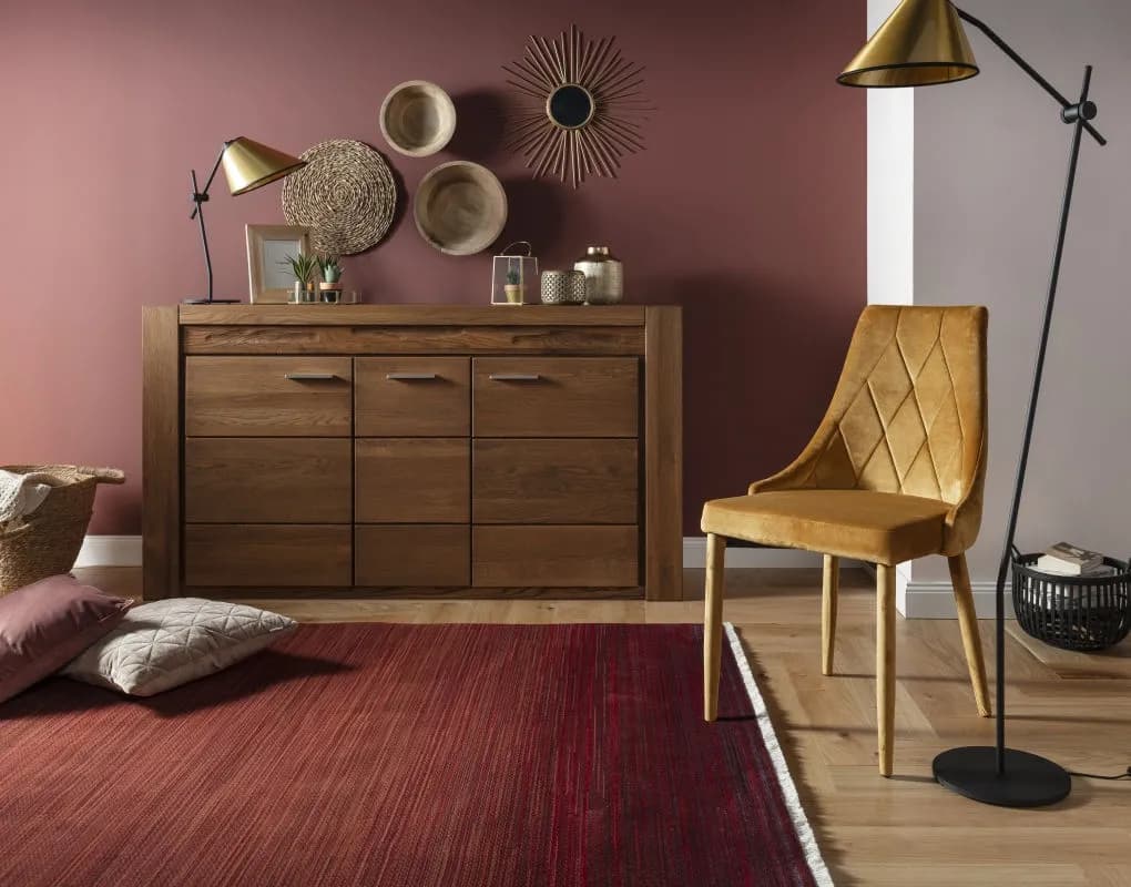 Jakie dywany do ciemnych mebli sprawią, że Twój pokój ożyje?